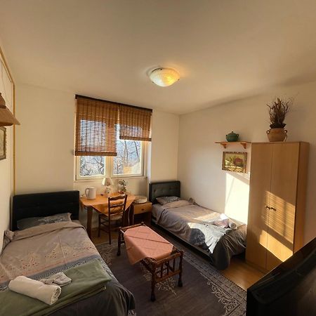 Rooms Ada ซาราเยโว ภายนอก รูปภาพ